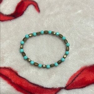 Turquoise and Gold Beaded Bracelet
